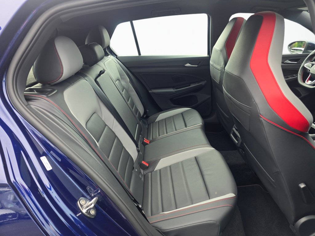 Used 2023 Volkswagen GTI SE FWD image 21