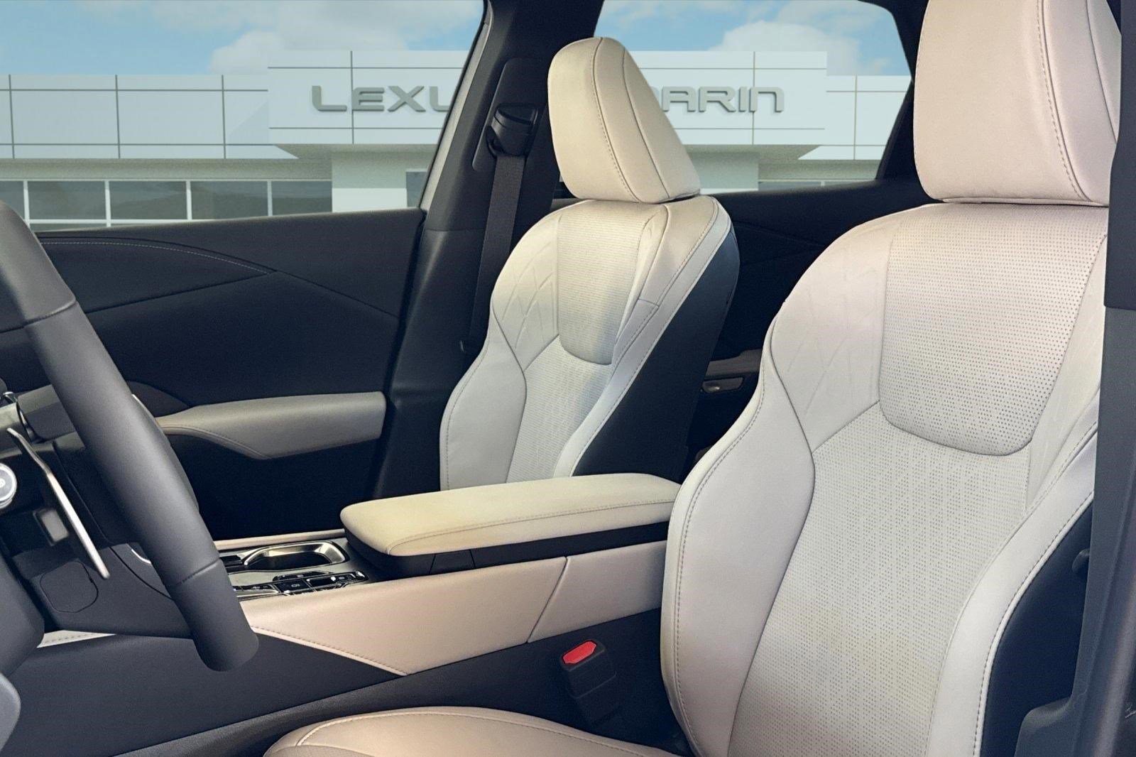 New 2026 Lexus RX 350h AWD/4WD image 5