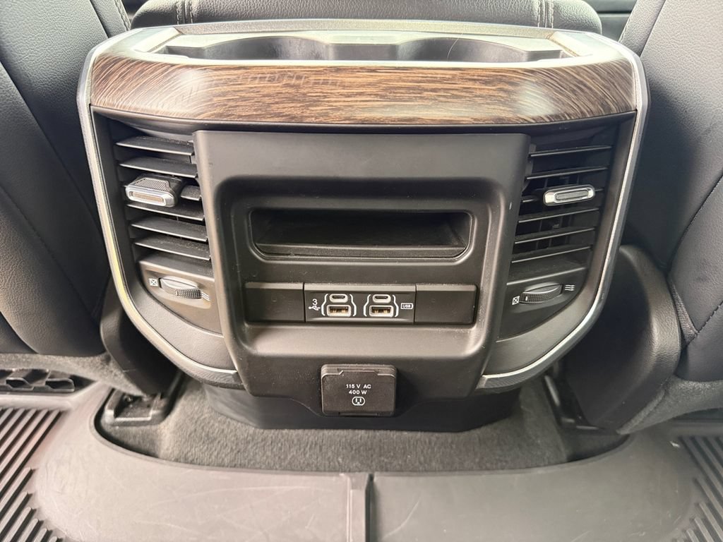 Used 2020 RAM 1500 Laramie AWD/4WD image 39