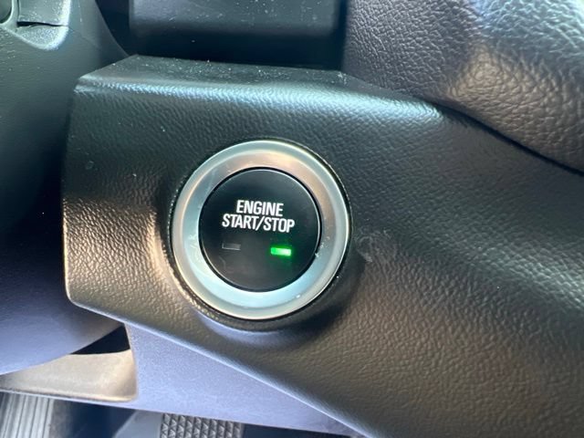 Used 2022 GMC Terrain SLT w/ Tech Package AWD/4WD image 33