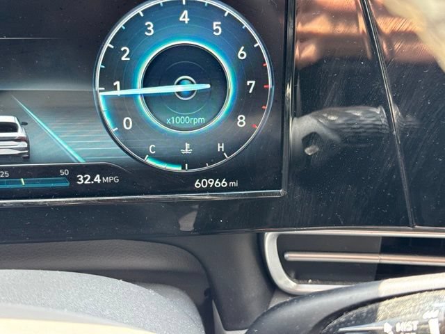 Used 2021 Hyundai Elantra SEL w/ Convenience + Premium Package FWD image 20