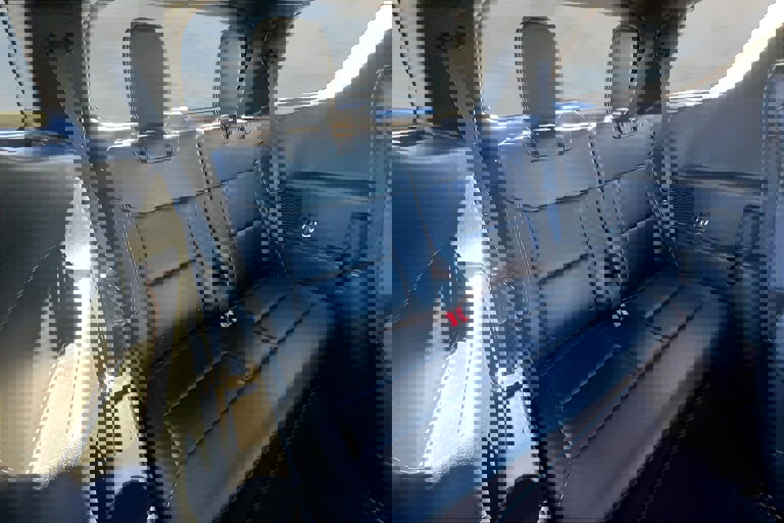 Used 2023 Ford Explorer ST w/ Equipment Group 401A AWD/4WD image 17