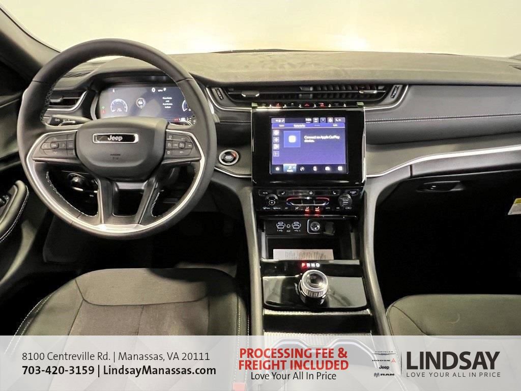 New 2025 Jeep Grand Cherokee L Laredo w/ Luxury Tech Group I image 14