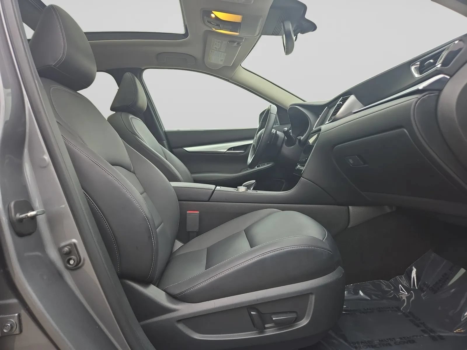 Used 2019 INFINITI QX50 Luxe AWD/4WD image 34