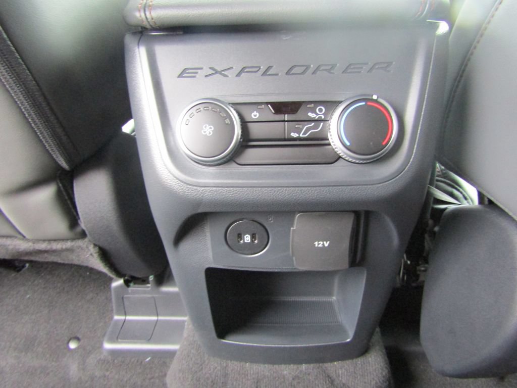 New 2027 Ford Explorer Active w/ Active Comfort Package AWD/4WD image 32
