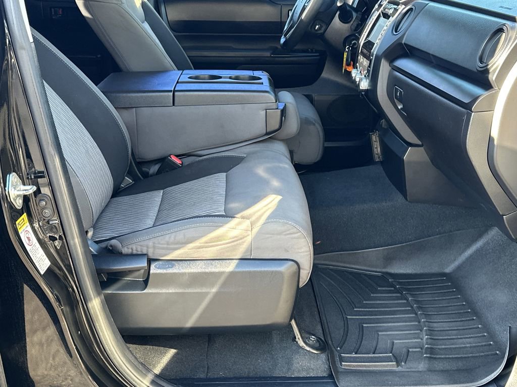 Used 2015 Toyota Tundra SR w/ Tow Package image 14