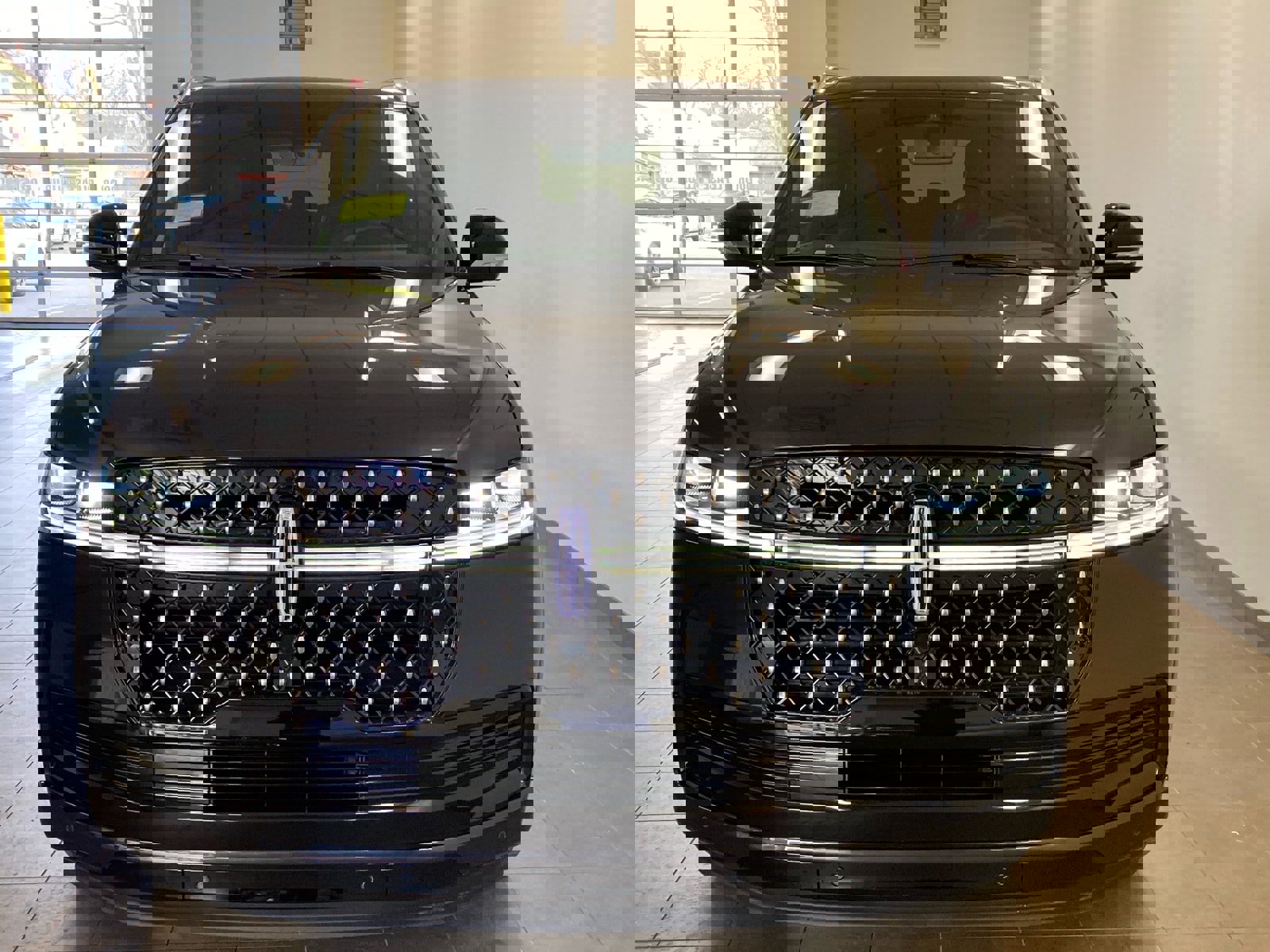 New 2025 Lincoln Navigator Black Label image 3