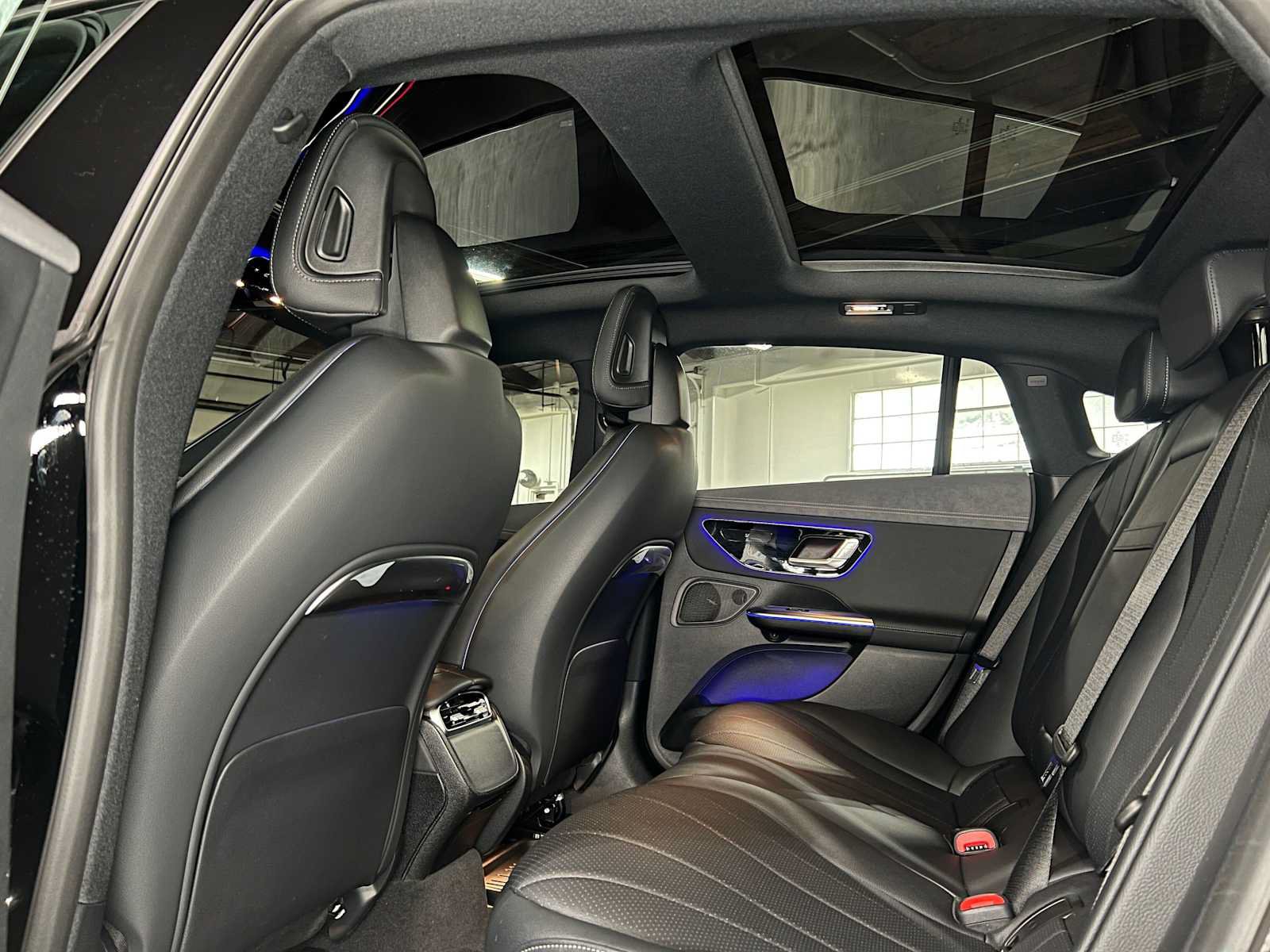 Certified 2026 Mercedes-Benz EQE 320 4MATIC Sedan image 20