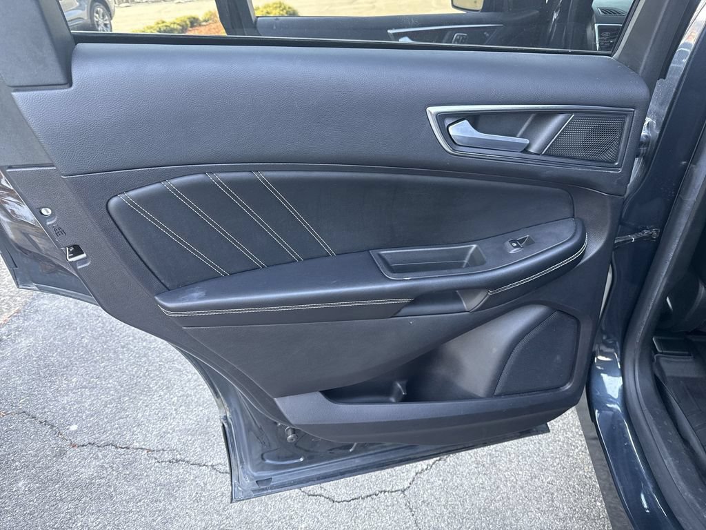 Used 2022 Ford Edge ST w/ Equipment Group 401A AWD/4WD image 26