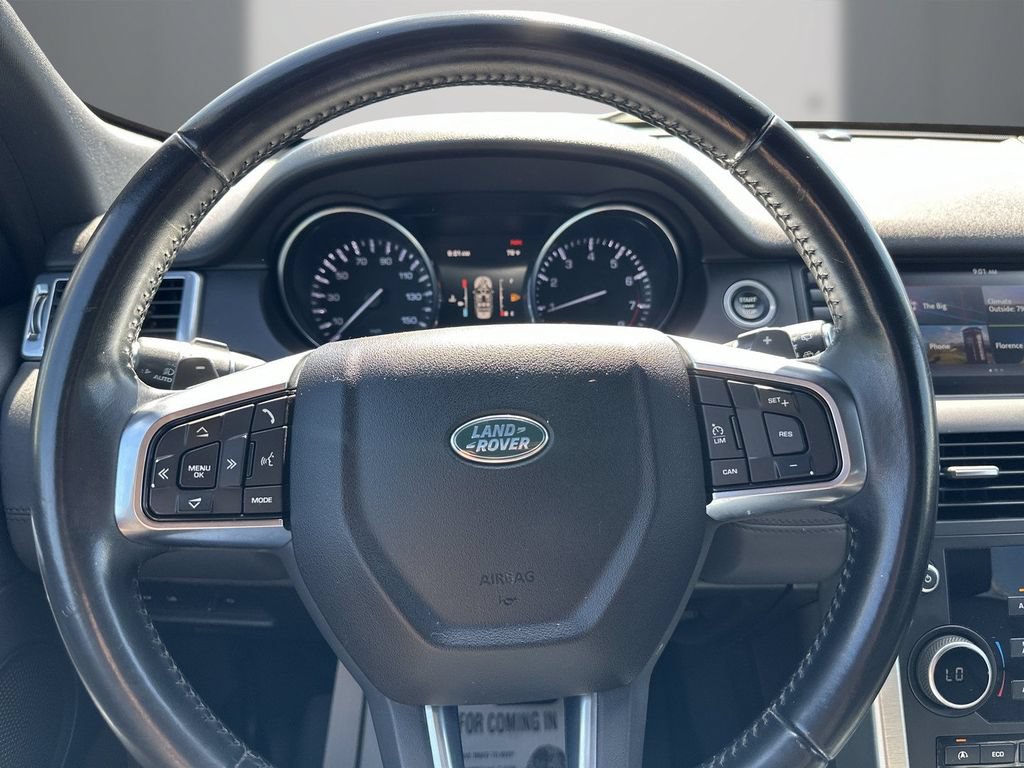 Used 2016 Land Rover Discovery Sport HSE AWD/4WD image 21