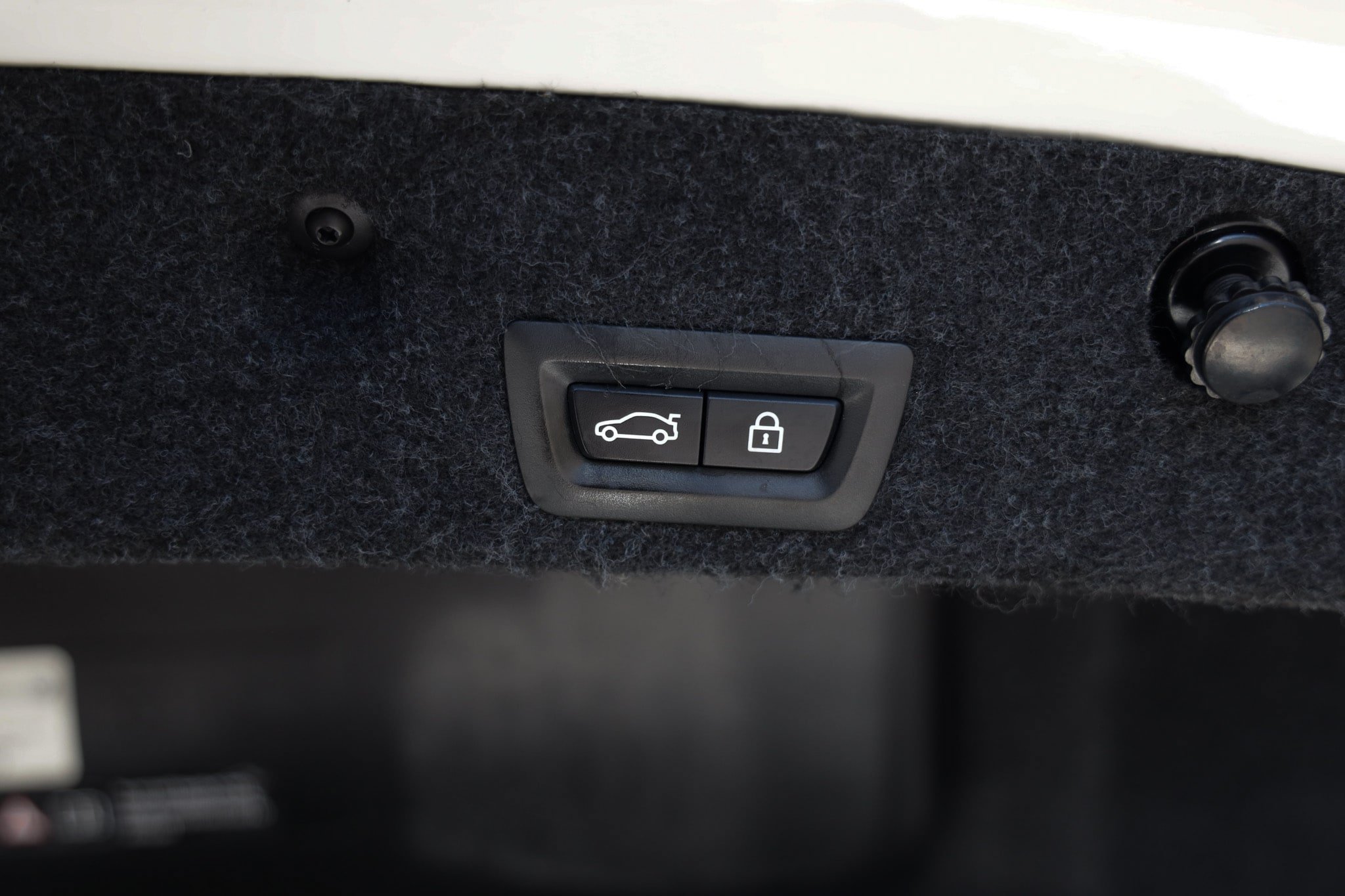 Used 2016 BMW M5 RWD image 29