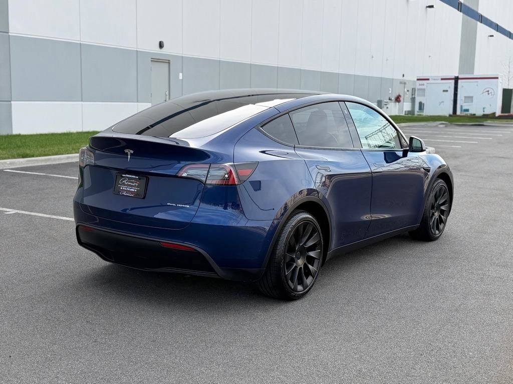 Used 2022 Tesla Model Y Long Range image 6