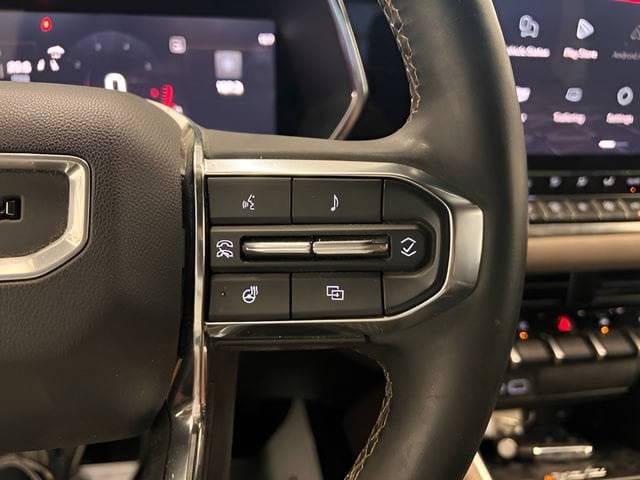 Certified 2025 GMC Canyon Denali AWD/4WD image 7