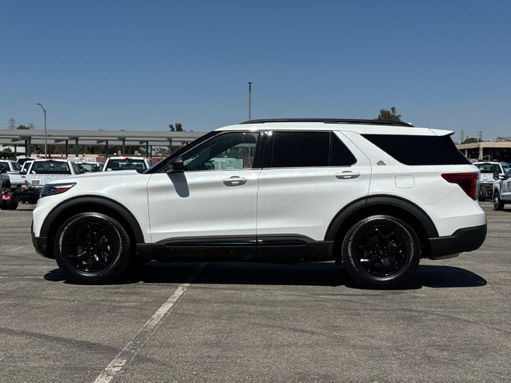 Certified 2022 Ford Explorer Timberline AWD/4WD image 2