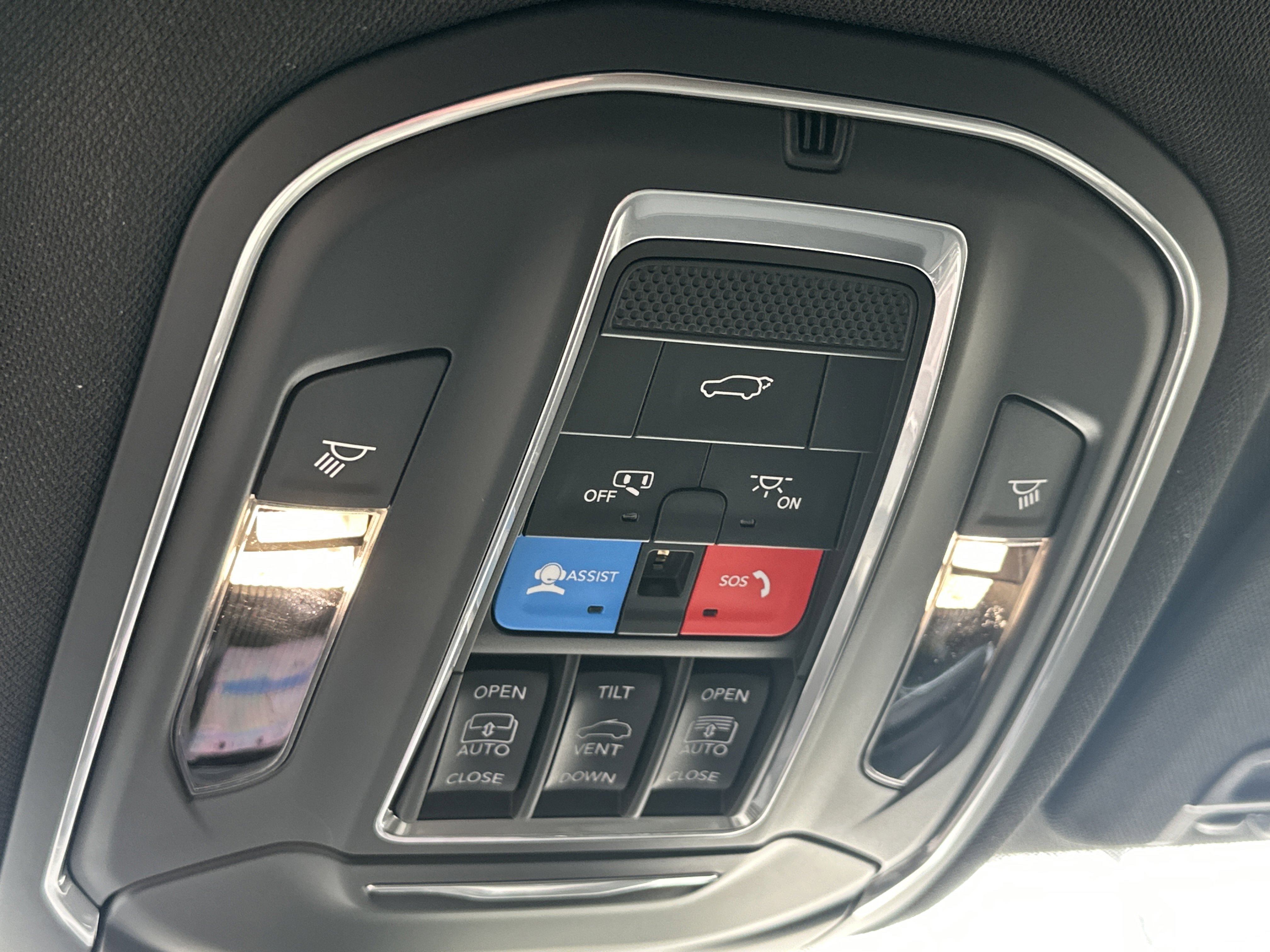 New 2026 Jeep Grand Cherokee L Limited image 14