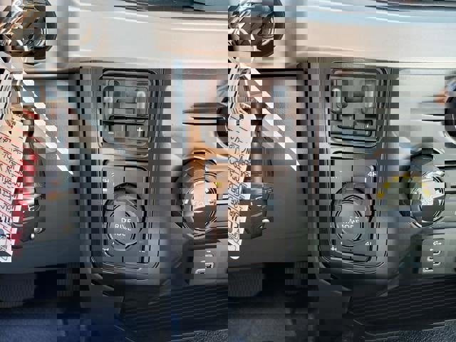 New 2026 Ford F350 XL w/ XL Chrome Package image 21