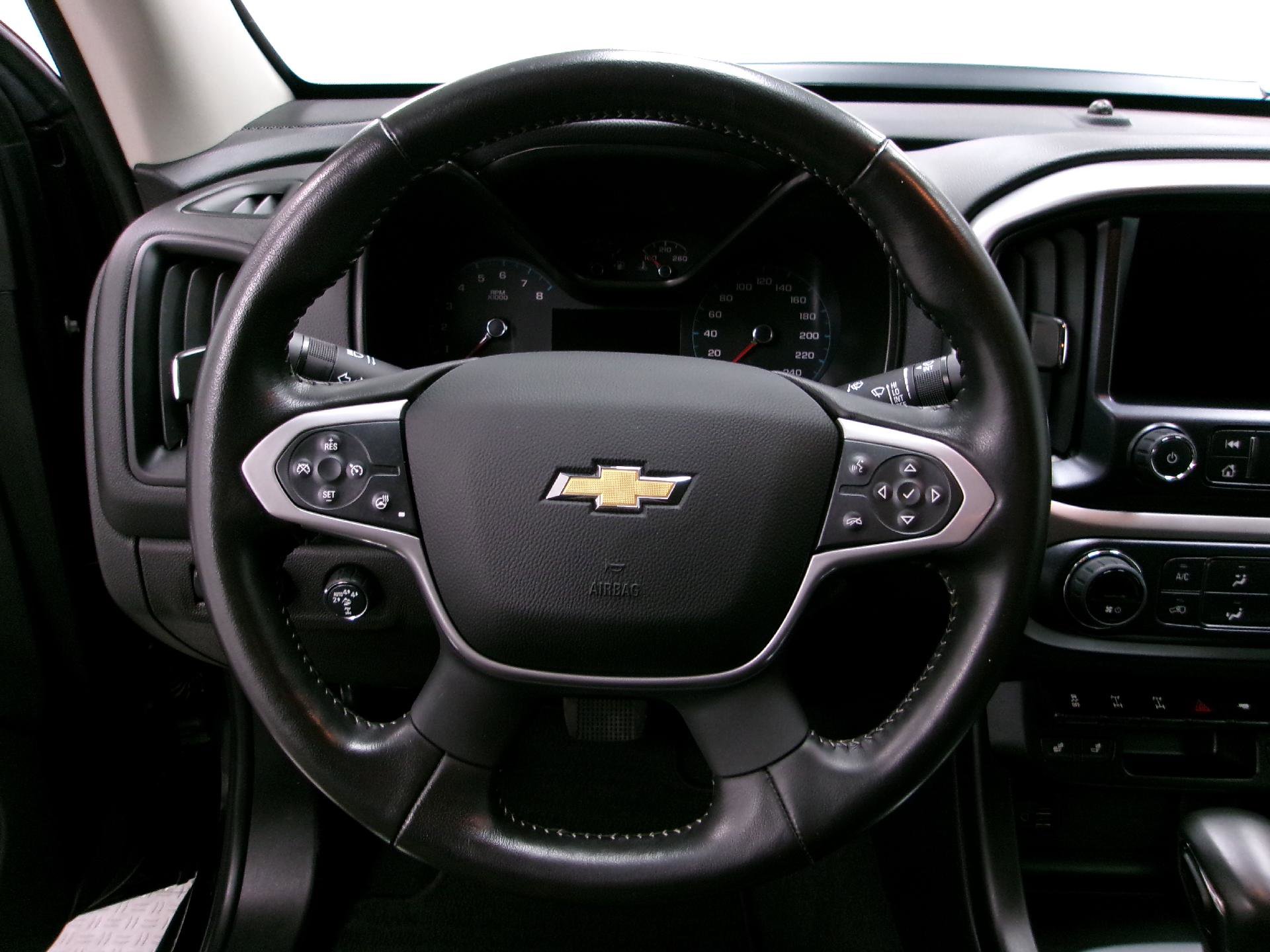 Used 2022 Chevrolet Colorado ZR2 AWD/4WD image 7