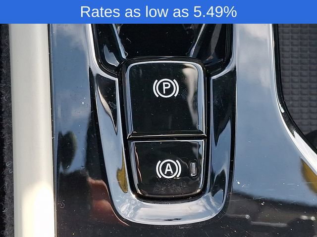 Certified 2023 Volvo XC40 B5 Plus w/ Climate Package image 29