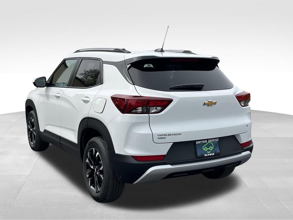 Certified 2023 Chevrolet TrailBlazer LT w/ Convenience Package AWD/4WD image 5