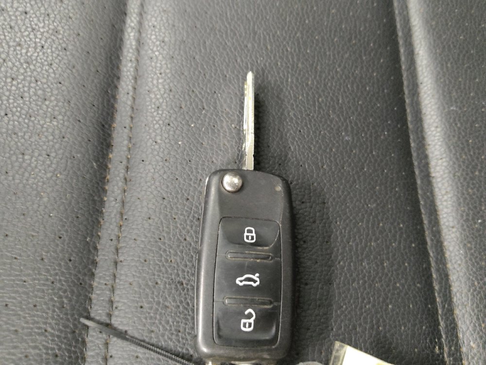 Used 2017 Volkswagen Jetta SEL FWD image 32