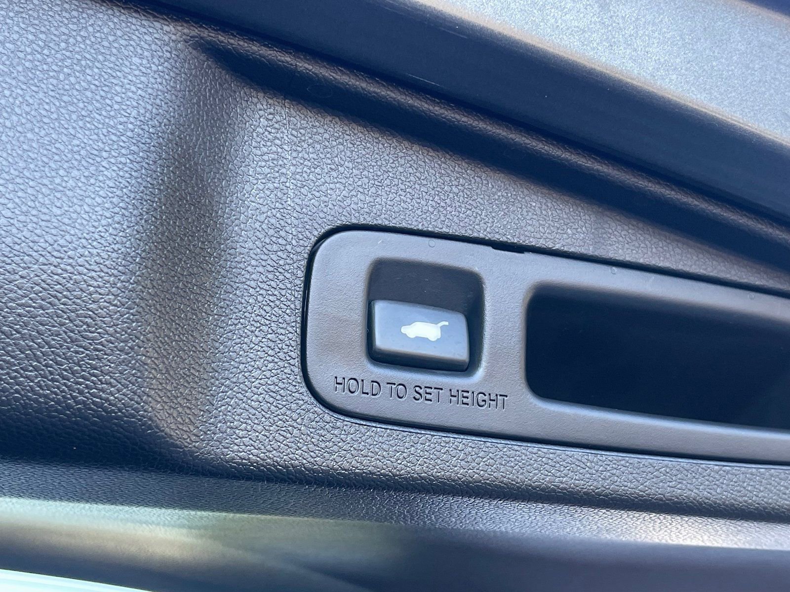 Used 2017 Honda CR-V EX-L image 19