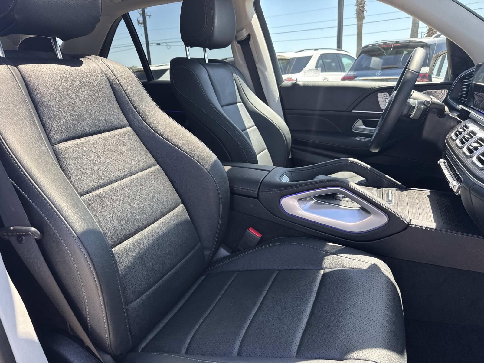 Used 2025 Mercedes-Benz GLE 450e 4MATIC image 12