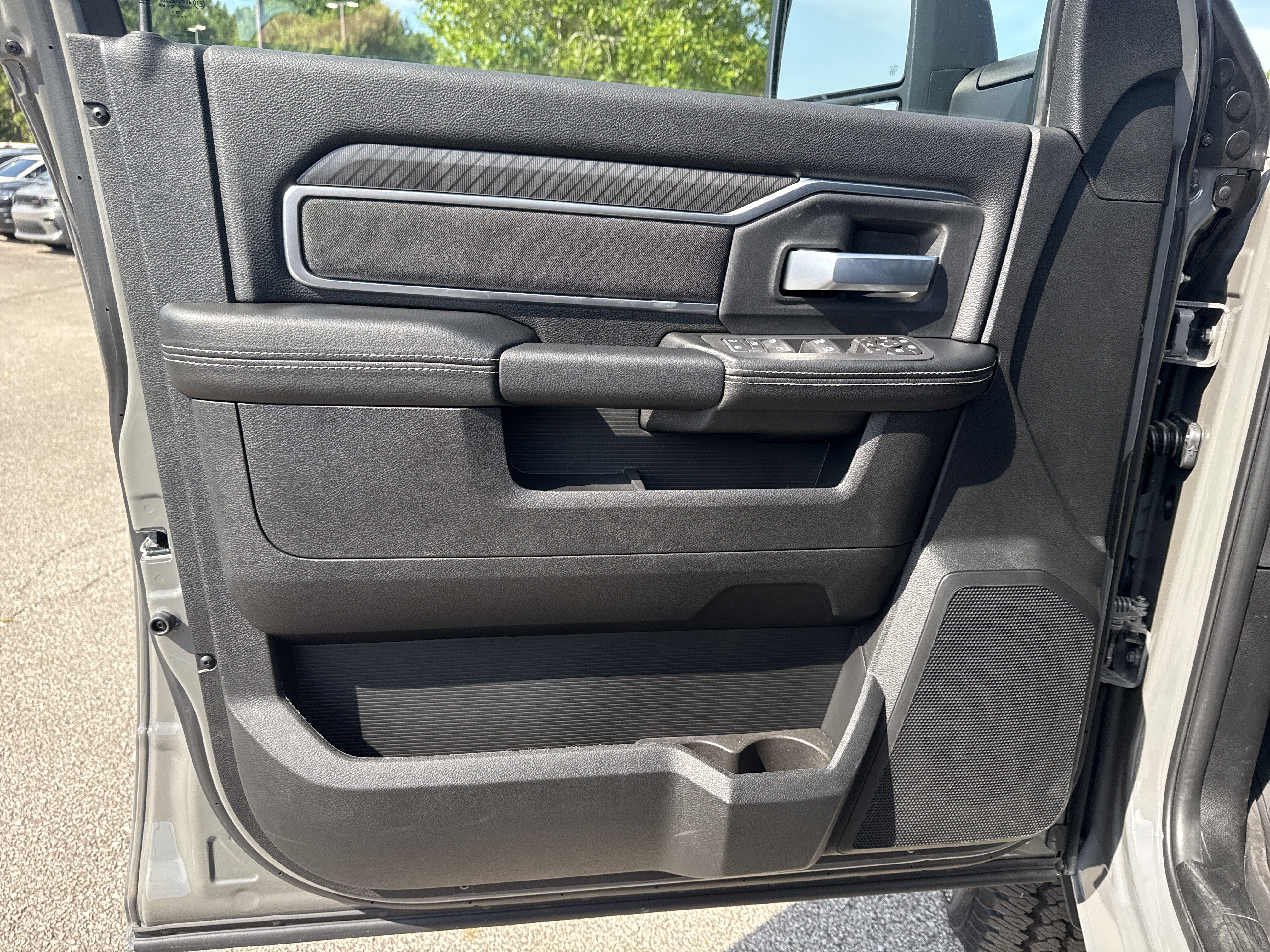 New 2026 RAM 2500 Big Horn AWD/4WD image 16