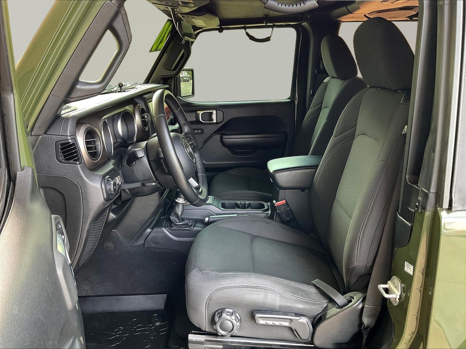 Used 2020 Jeep Wrangler Sport AWD/4WD image 21