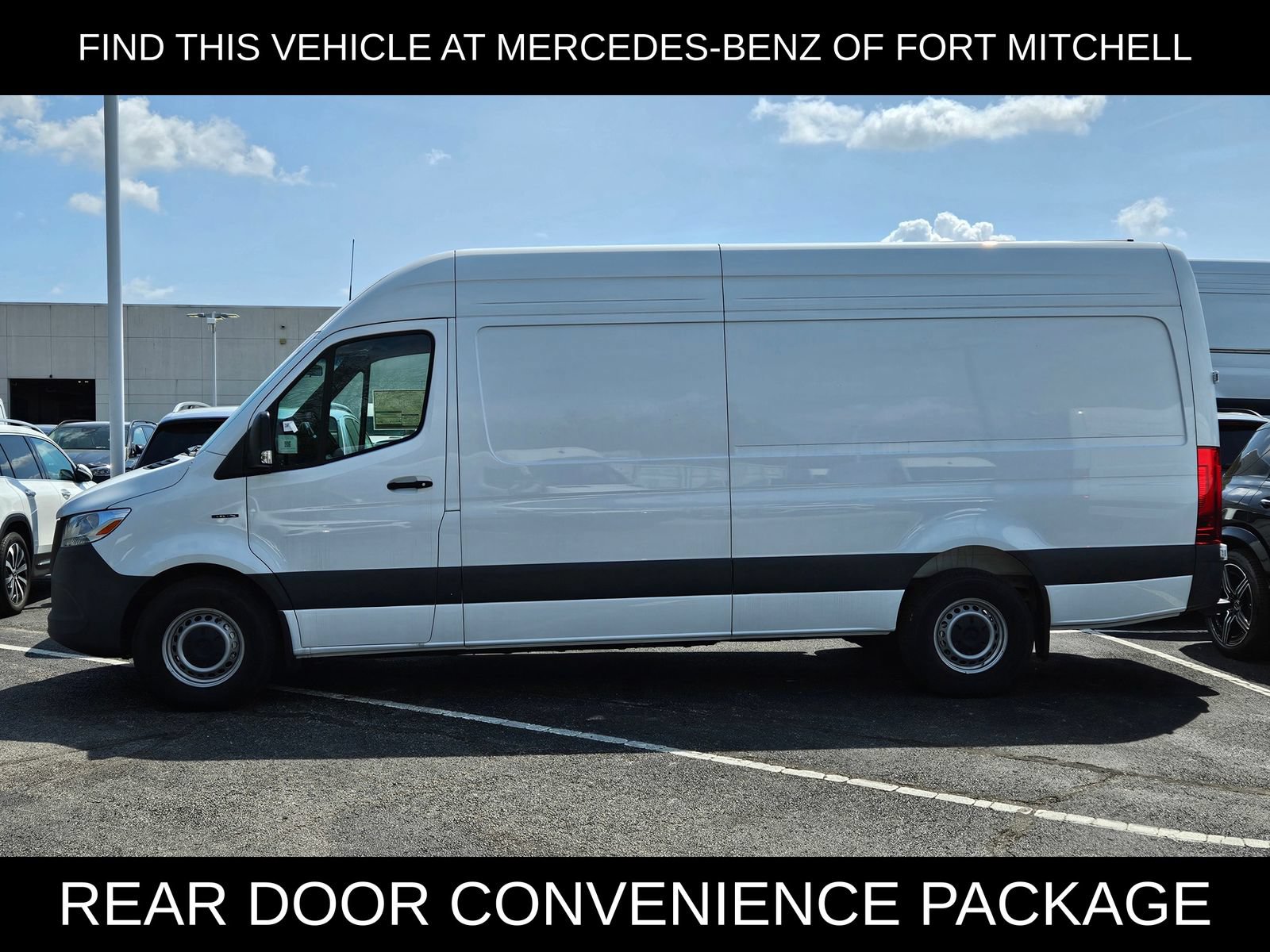 New 2024 Mercedes-Benz eSprinter 170 Cargo image 4