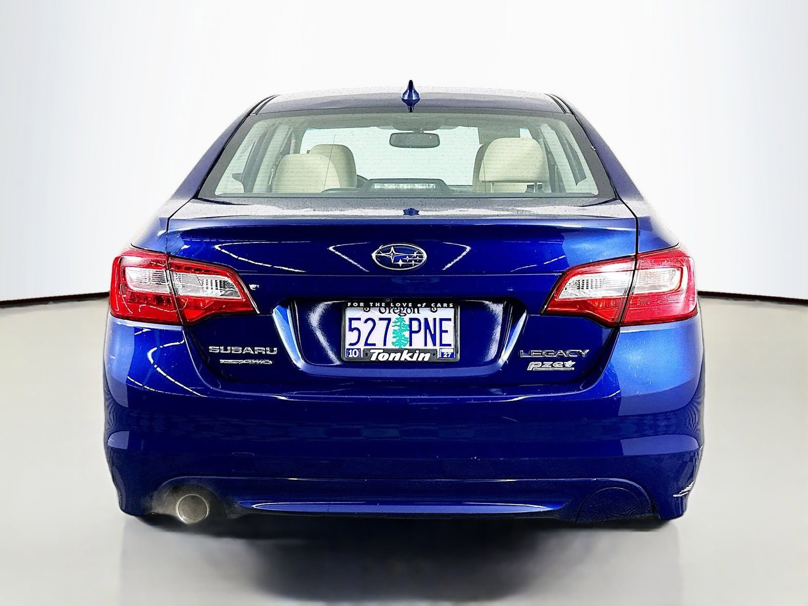 Used 2017 Subaru Legacy 2.5i Limited w/ Popular Package #4 image 7