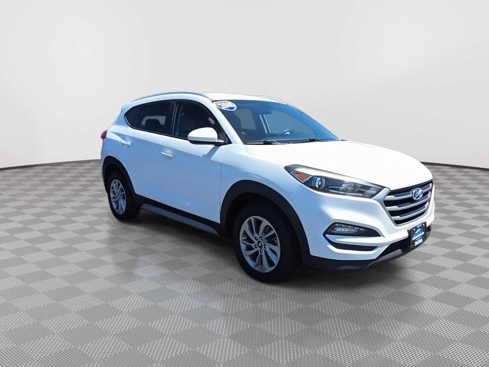 Used 2018 Hyundai Tucson SEL AWD/4WD image 2