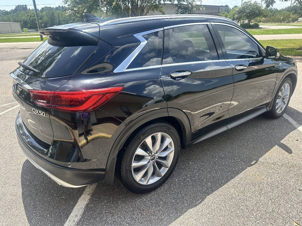Used 2021 INFINITI QX50 Luxe w/ Cargo Package FWD image 6