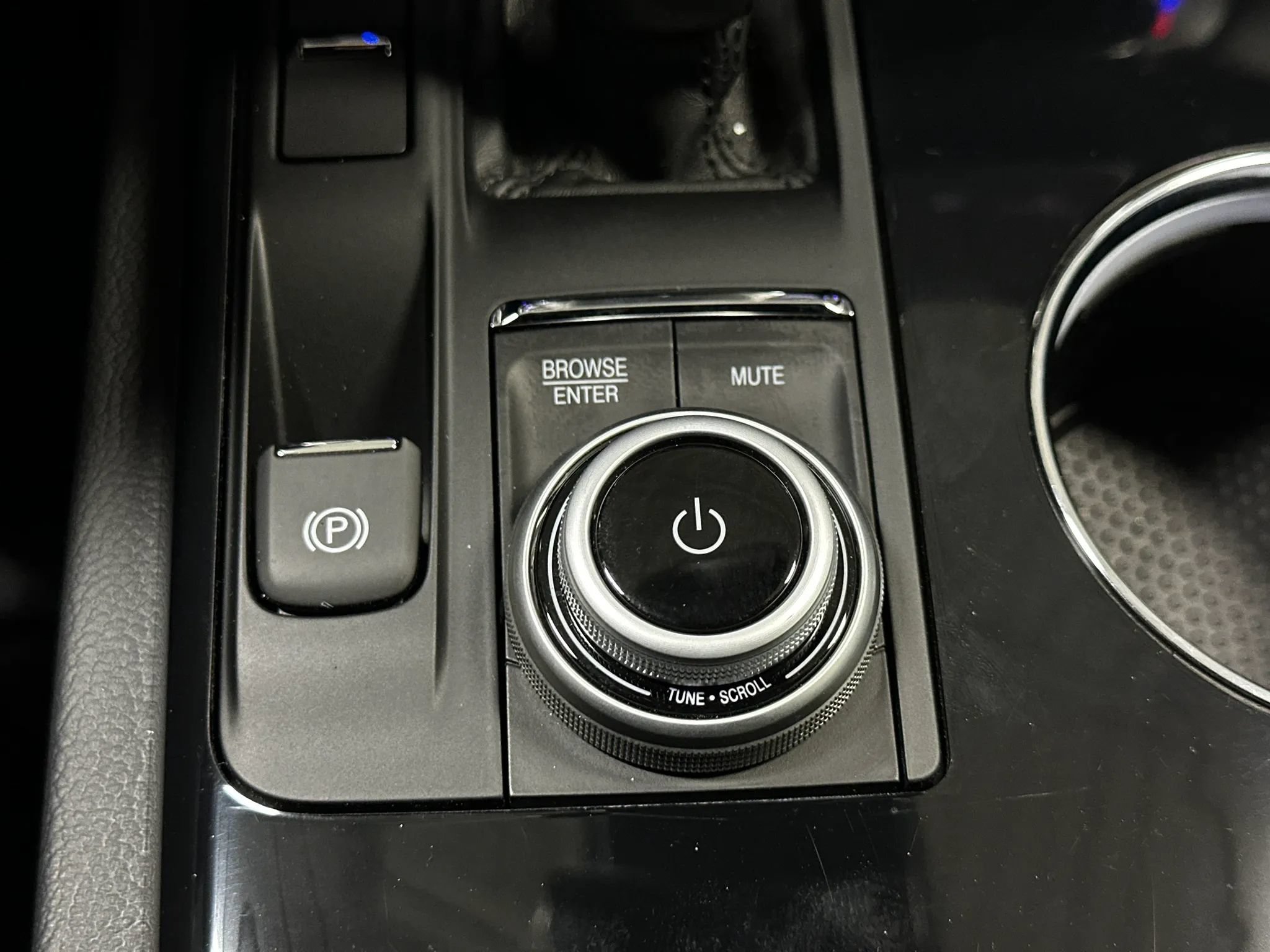 Used 2024 Maserati Ghibli Modena Q4 AWD/4WD image 48