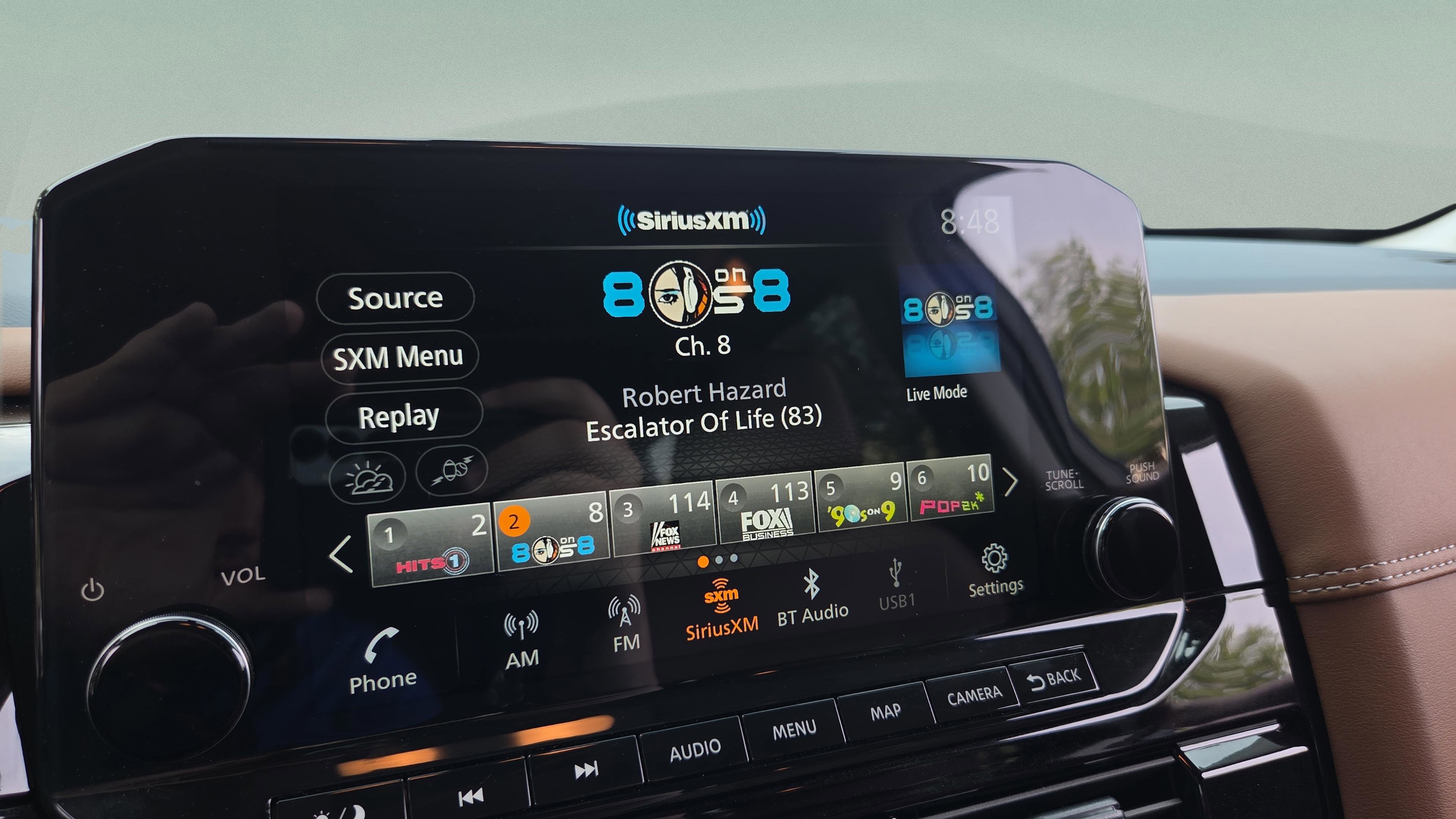 Used 2025 Nissan Pathfinder Platinum w/ Cargo Package FWD image 18