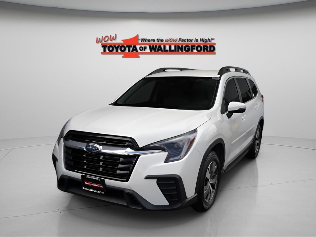 Used 2023 Subaru Ascent Premium w/ Convenience Package AWD/4WD image 1