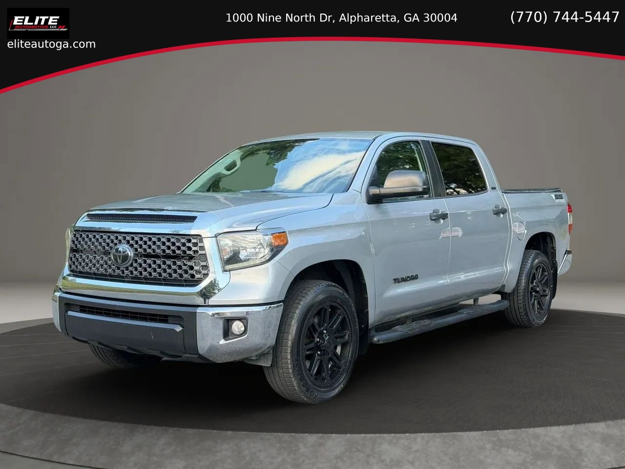 Used 2018 Toyota Tundra SR5 w/ SR5 Upgrade Package
