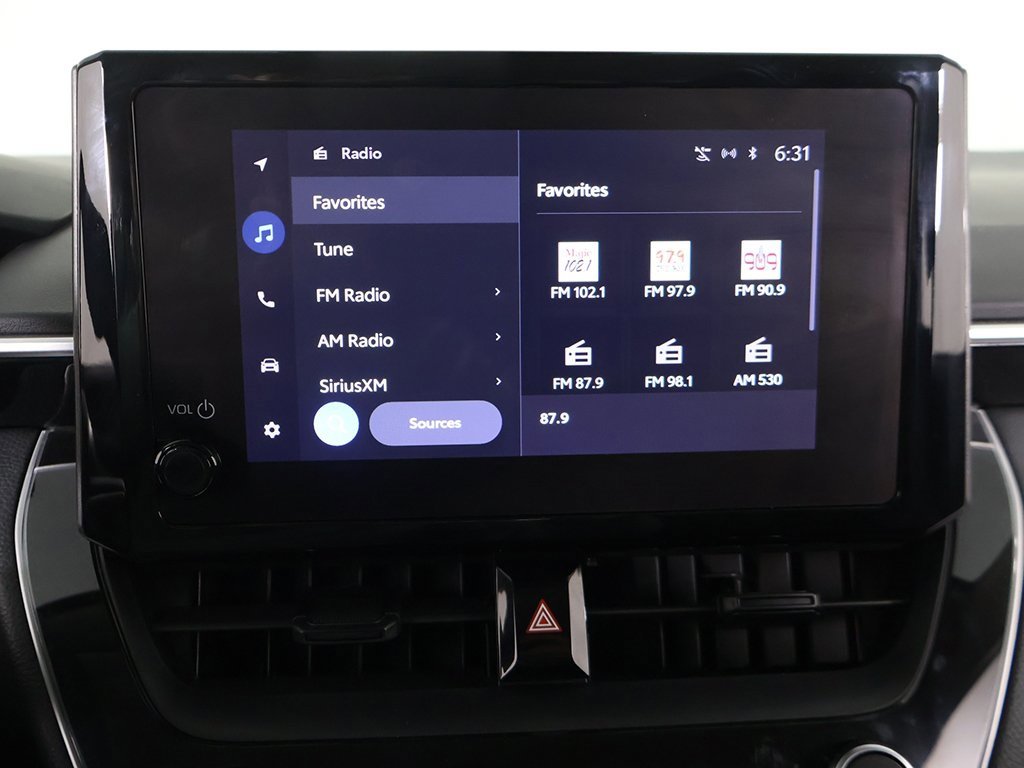 Used 2023 Toyota Corolla LE image 34