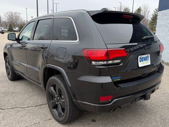 Used 2015 Jeep Grand Cherokee Altitude image 3