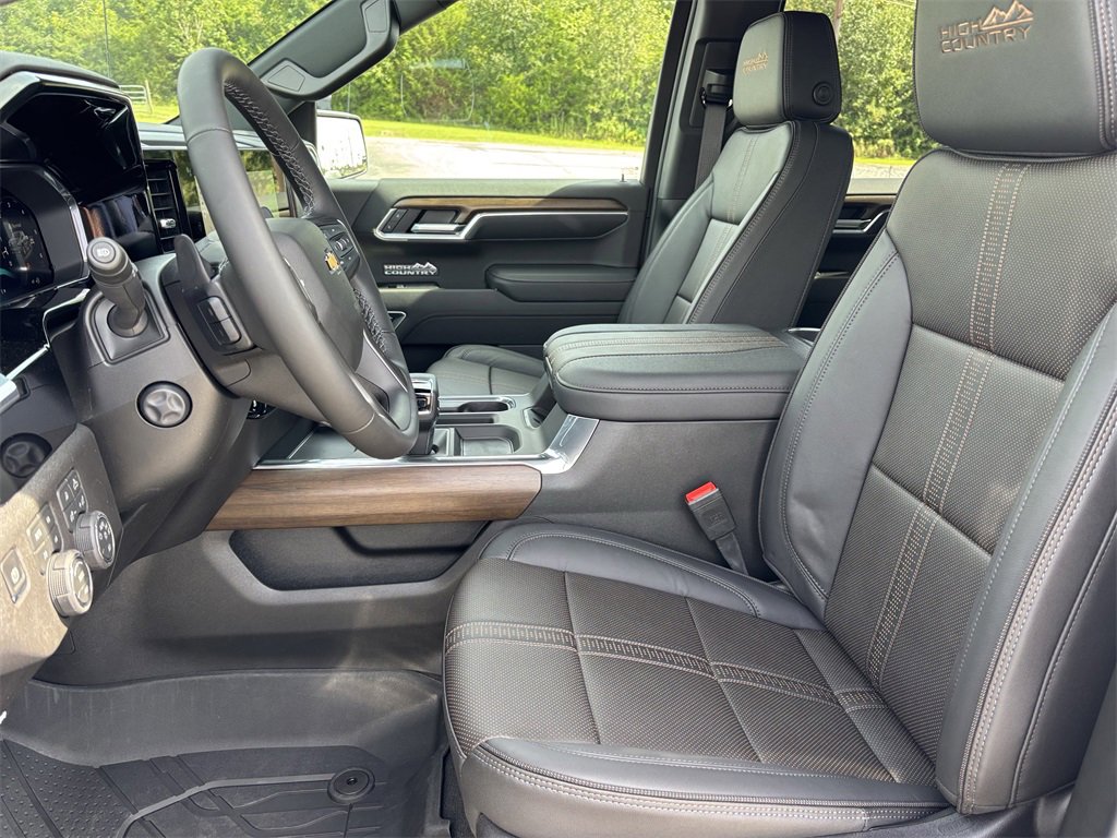 New 2026 Chevrolet Silverado 1500 High Country image 14