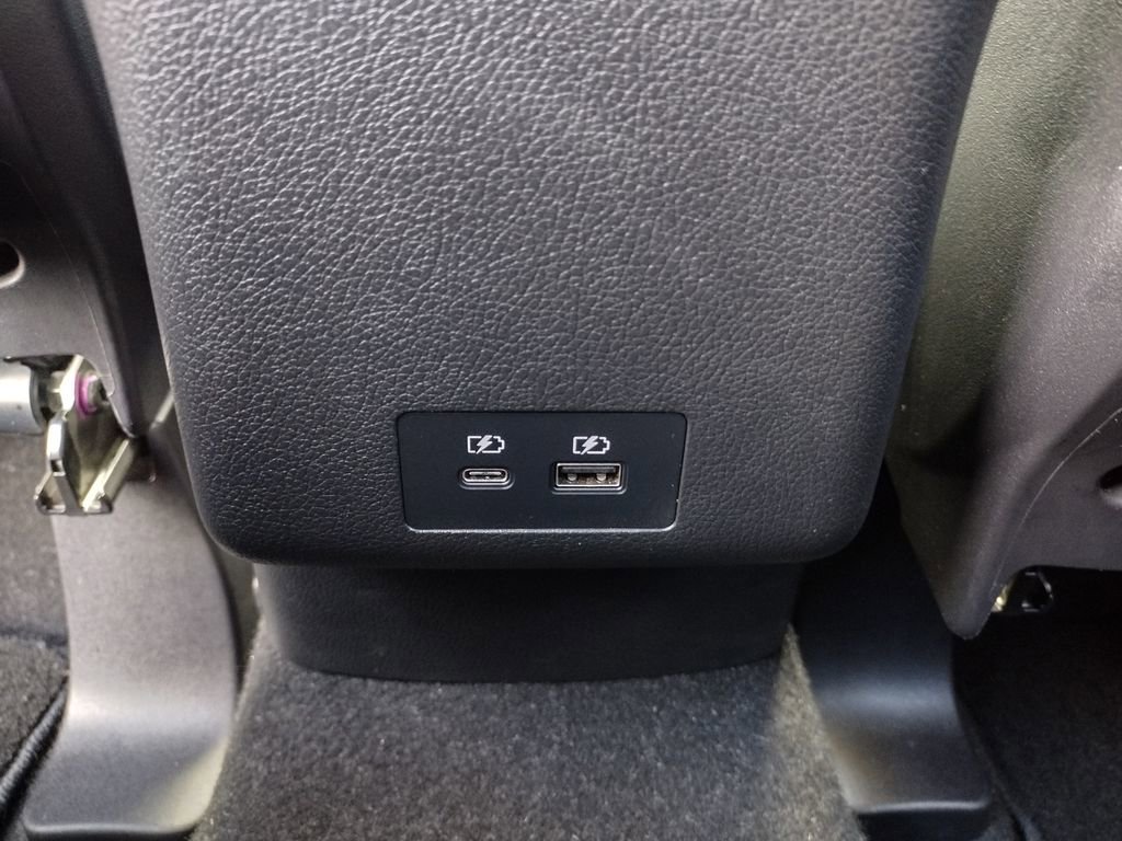 Used 2025 Mitsubishi Outlander Sport SE image 13