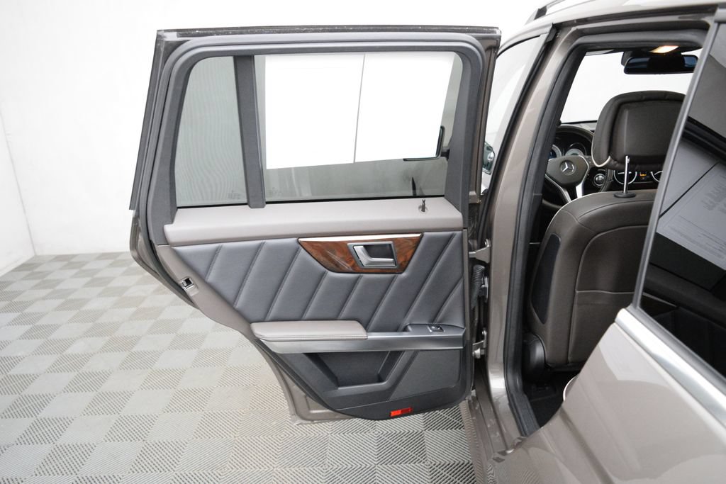 Used 2014 Mercedes-Benz GLK 250 BlueTEC 4MATIC image 11
