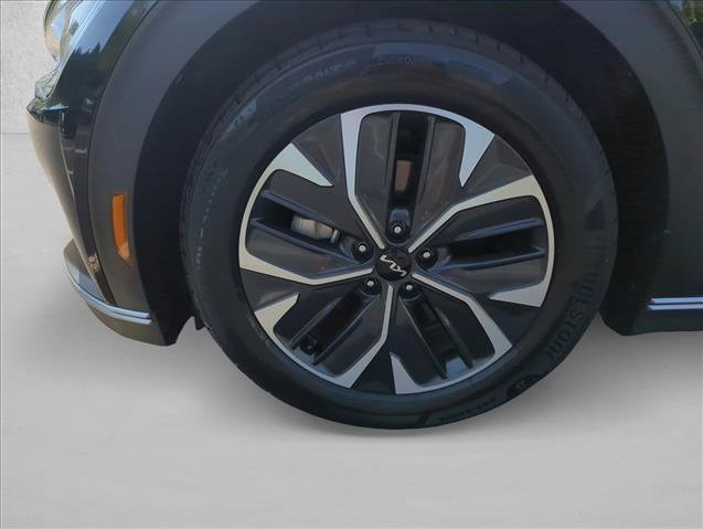 Used 2024 Kia EV6 Light RWD image 13