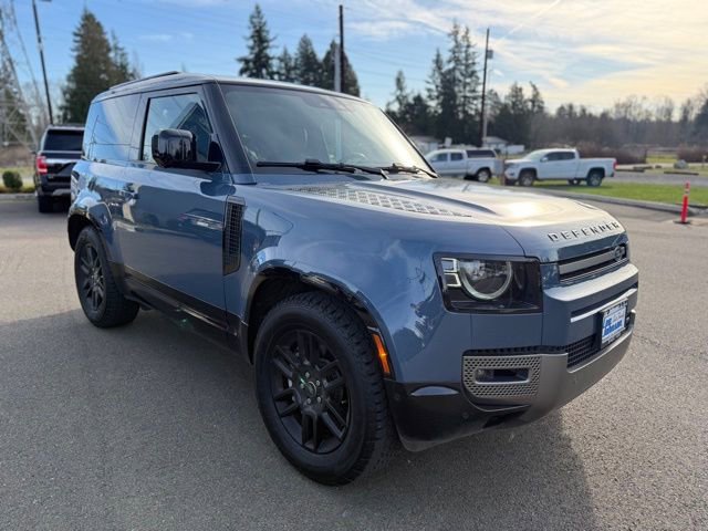 Used 2022 Land Rover Defender 90 X-Dynamic S image 3