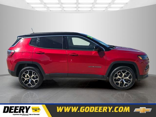 Used 2025 Jeep Compass Limited AWD/4WD image 1