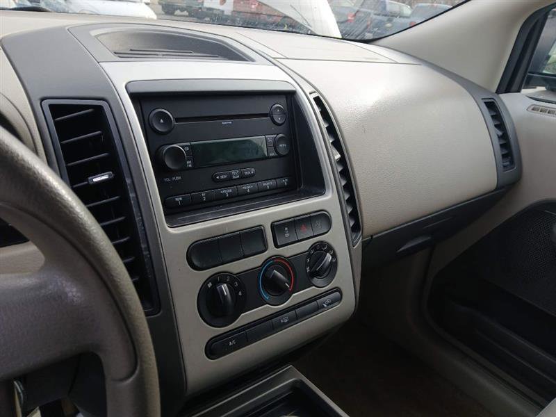 Used 2007 Ford Edge SE image 23