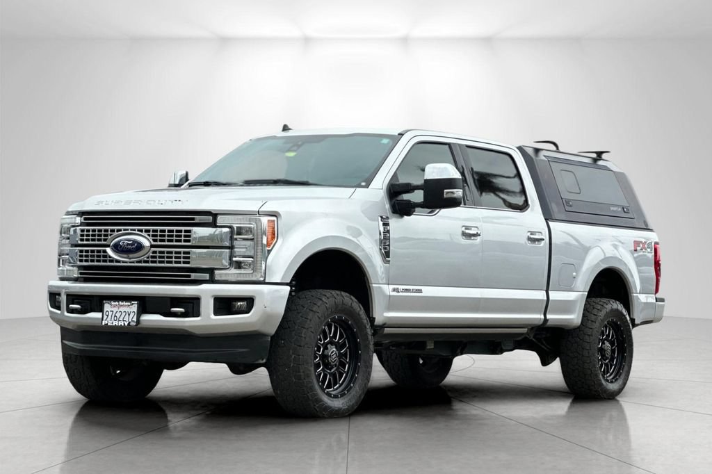 Used 2019 Ford F250 Platinum w/ Platinum Ultimate Package AWD/4WD image 7