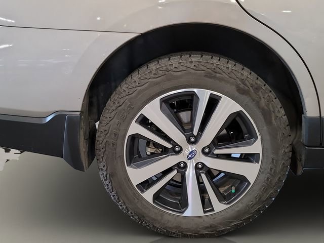 Used 2019 Subaru Outback 2.5i Limited w/ Popular Package #2 AWD/4WD image 26