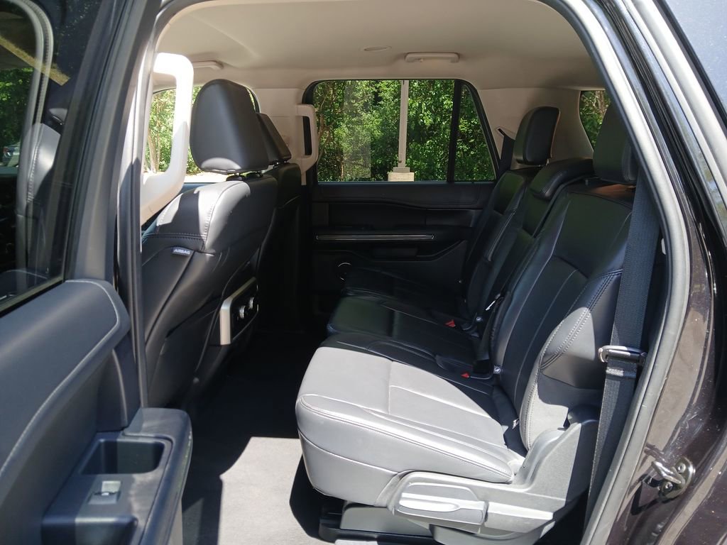 Used 2024 Ford Expedition Max XLT AWD/4WD image 25