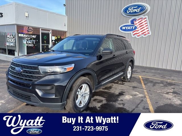Used 2022 Ford Explorer XLT AWD/4WD image 1