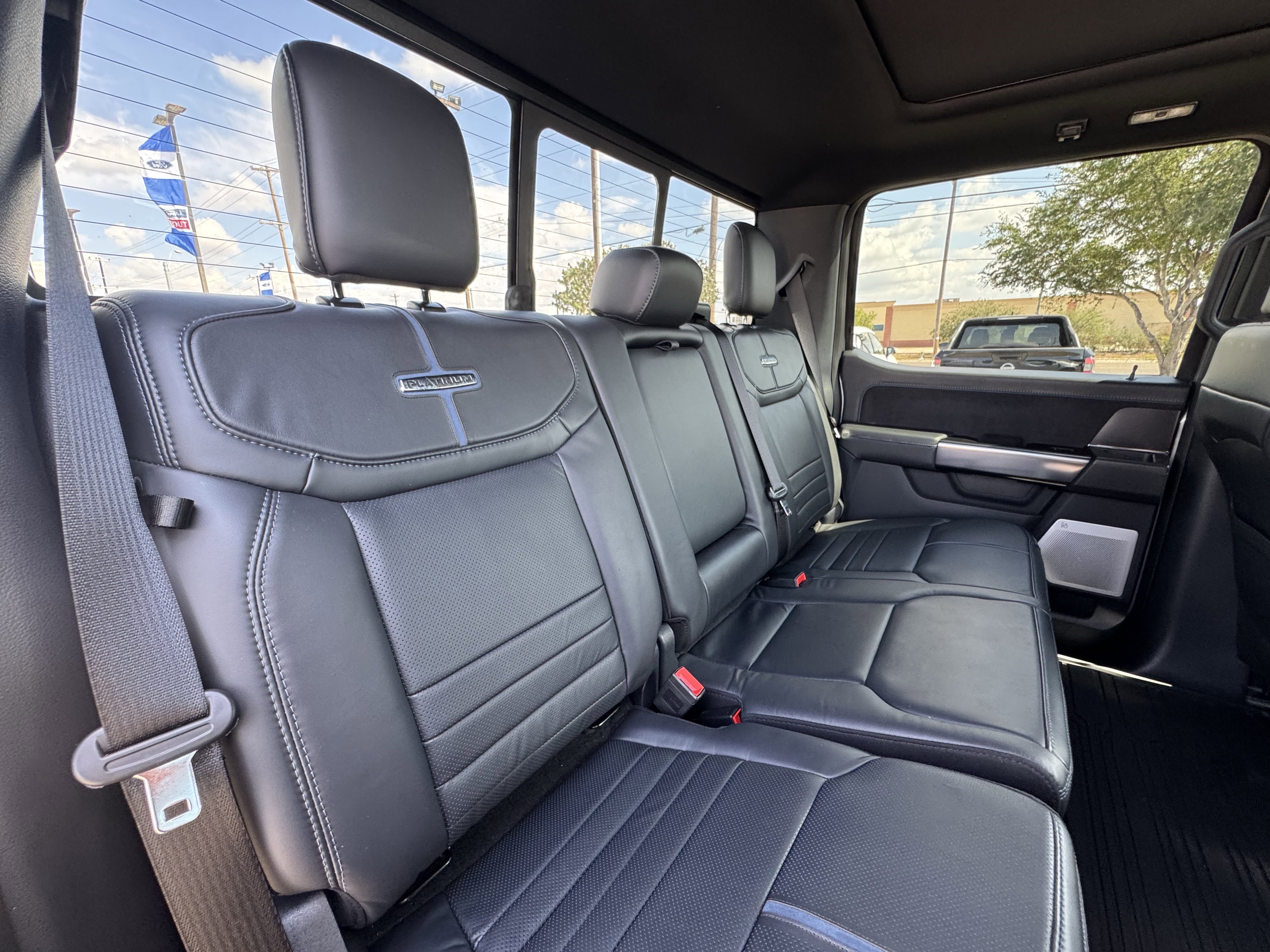 Certified 2025 Ford F150 Platinum w/ Equipment Group 702A High image 31